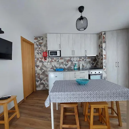 Casa Da Igreja Sabugueiro (Guarda)