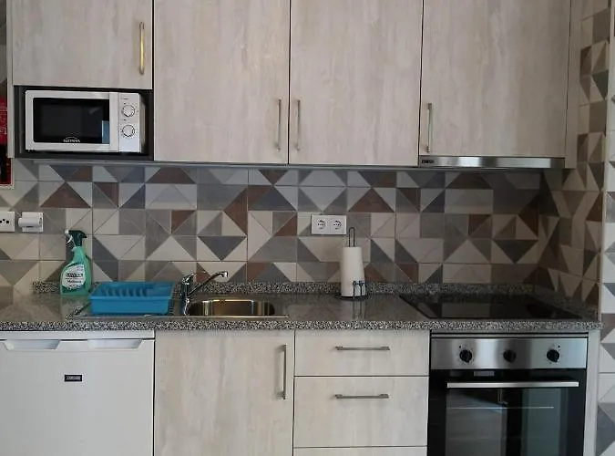 Casa Da Igreja Sabugueiro (Guarda)